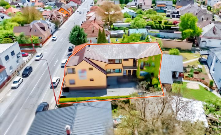 Atraktívny multifunkčný objekt blízko centra Spišská Nová Ves - fotografia 2