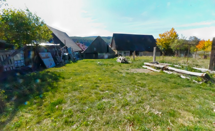 Rodinný dom (828 m²) s hospodárskou budovou, podtatranská obec Važec - fotografia 5
