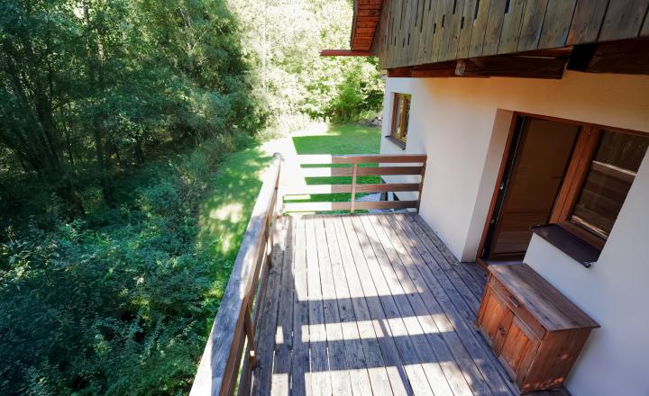 Rekreačná chata po rekonštrukcii pri rybníku, Zahura – Spišské Vlachy - fotografia 12