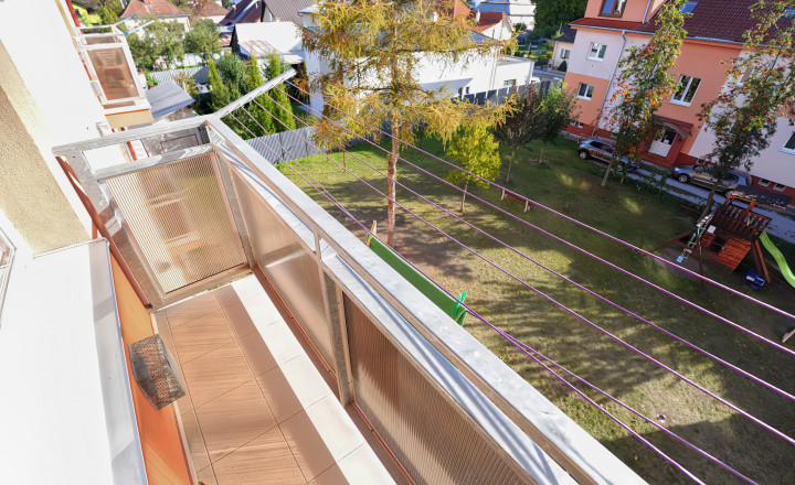 Tehlový byt 3-izbový (73 m²) s 2 balkónmi, centrum Spišská Nová Ves - fotografia 3