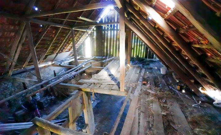 Rodinný dom (828 m²) s hospodárskou budovou, podtatranská obec Važec - fotografia 15