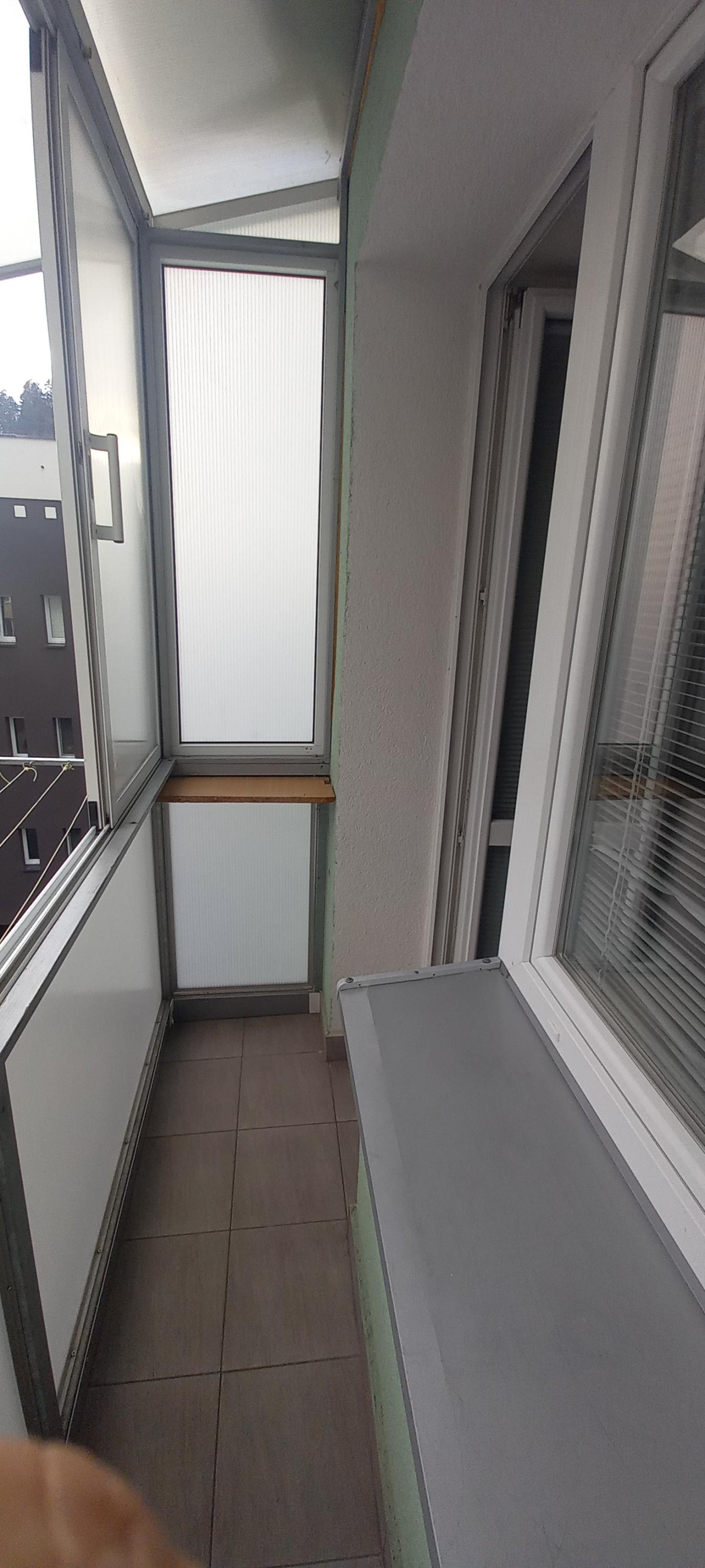 2 izbový byt s balkónom - centrum mesta Krompachy